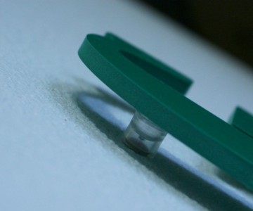 Afstandshouder lijm/schroef